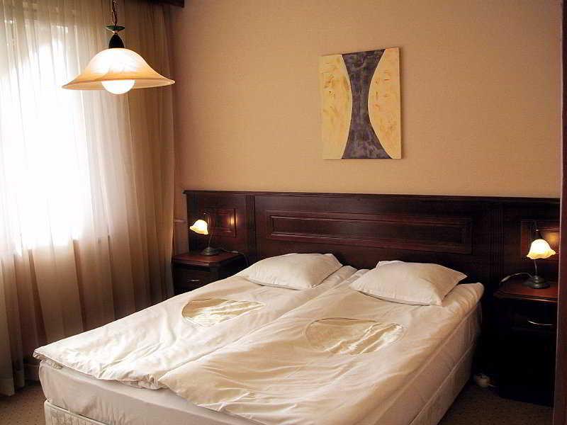 Elina Hotel Pamporovo Buitenkant foto