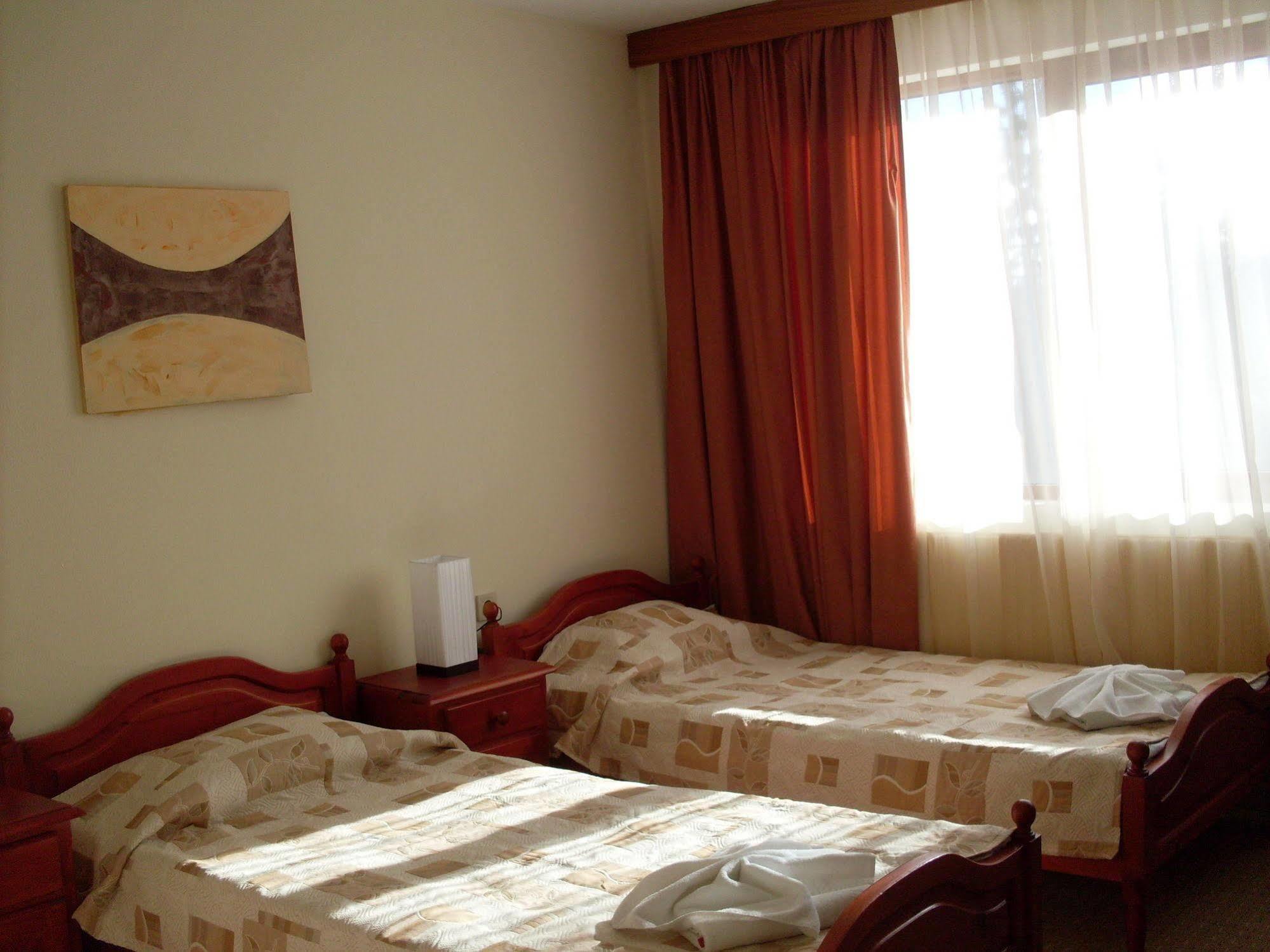 Elina Hotel Pamporovo Buitenkant foto